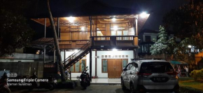 Villa Anjung Balak puncak